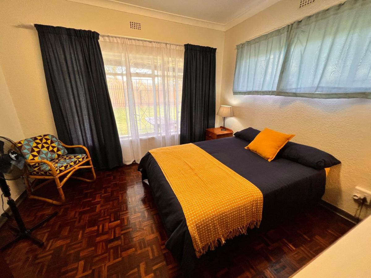 Firefly Budget Friendly Guest House Kempton Park Eksteriør billede
